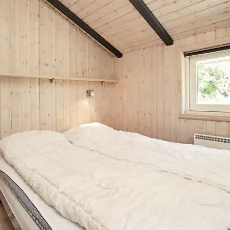 8 Person Holiday In Bl Vand Сasa de vacaciones *